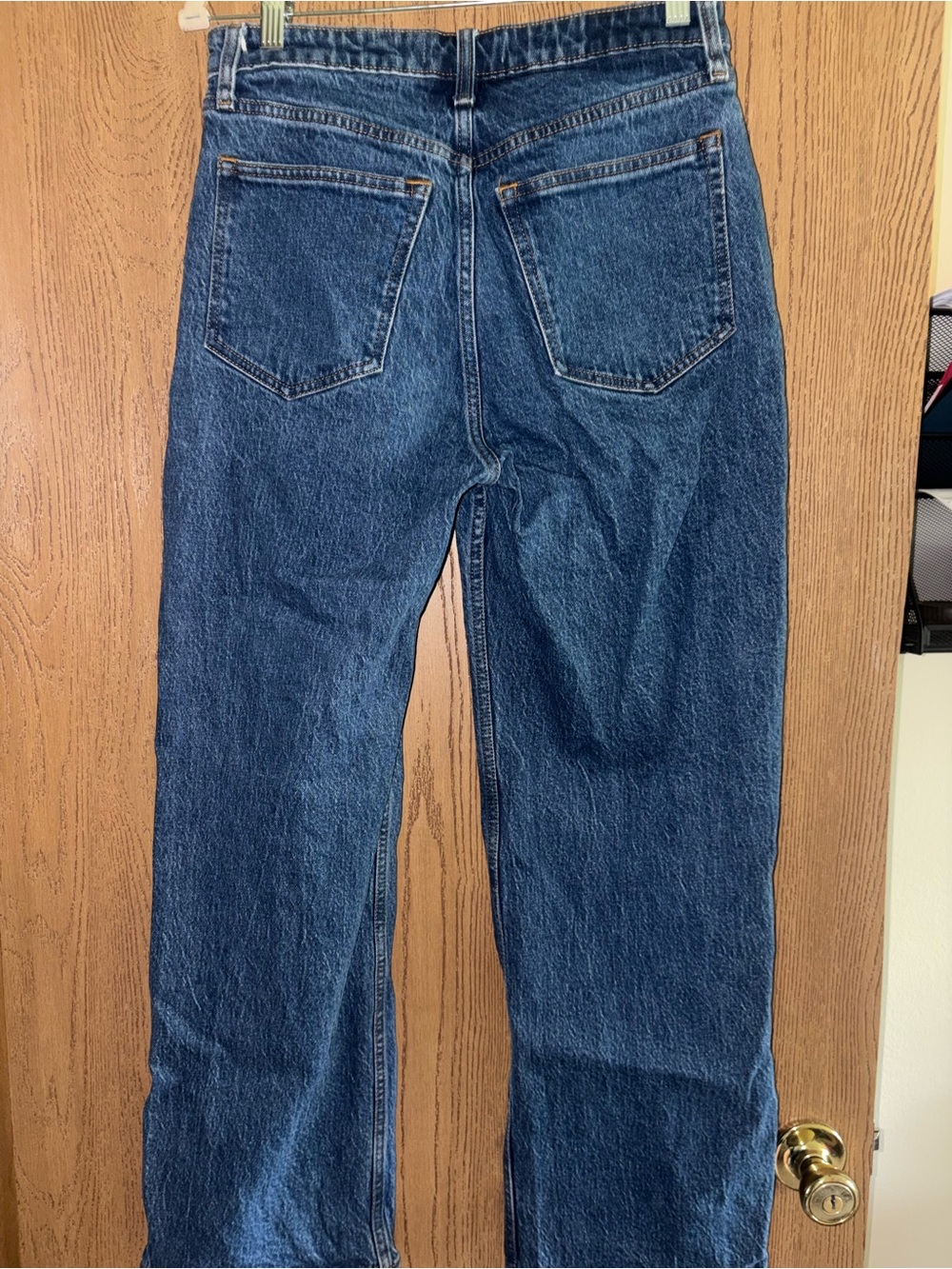 Abercrombie & Fitch women’s Straight Leg Dark Blue Jeans - Picture 2 of 3